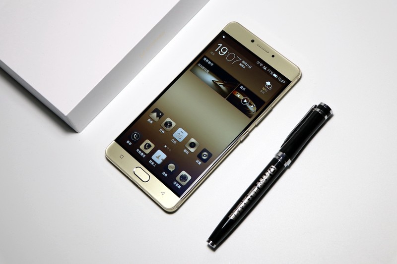 旗舰玩差异，探秘5000mAh的金立M6续航功力