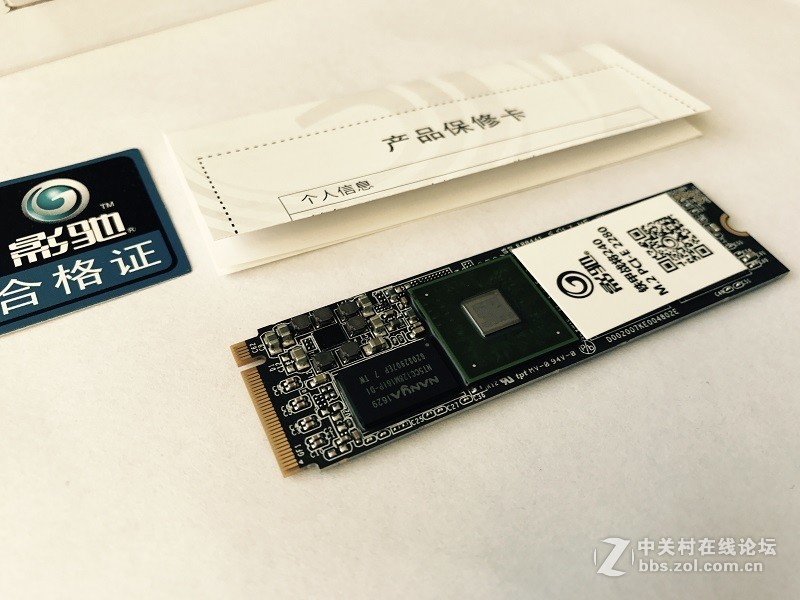 影驰铁甲战将M.2 PCI-E 2280