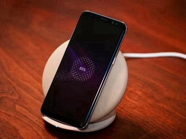 手机续航能力弱怎么办?星空体育平台打算缩小主板尺寸