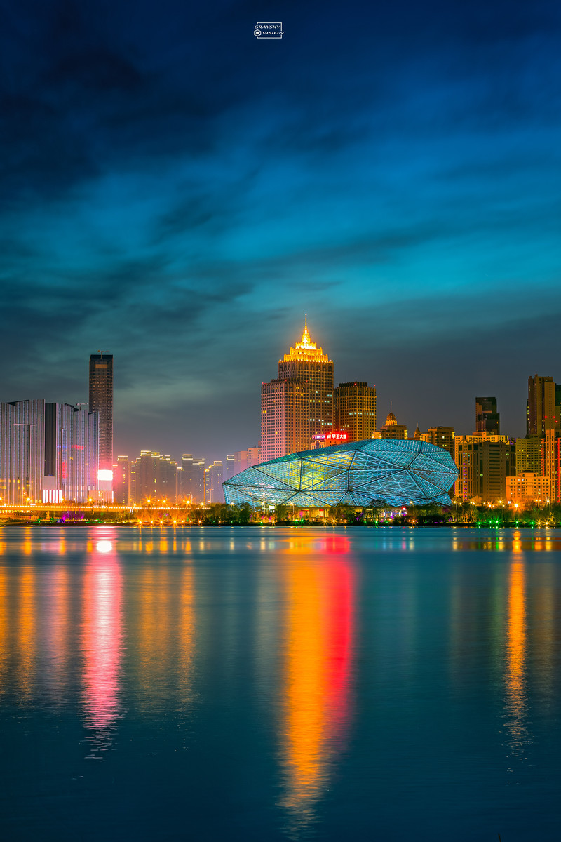 沈阳盛京大剧院夜景图片