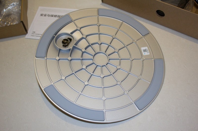 买一体机送显示器！？聊聊带HDMI IN的联想AIO520三边窄一体机正确打开方式