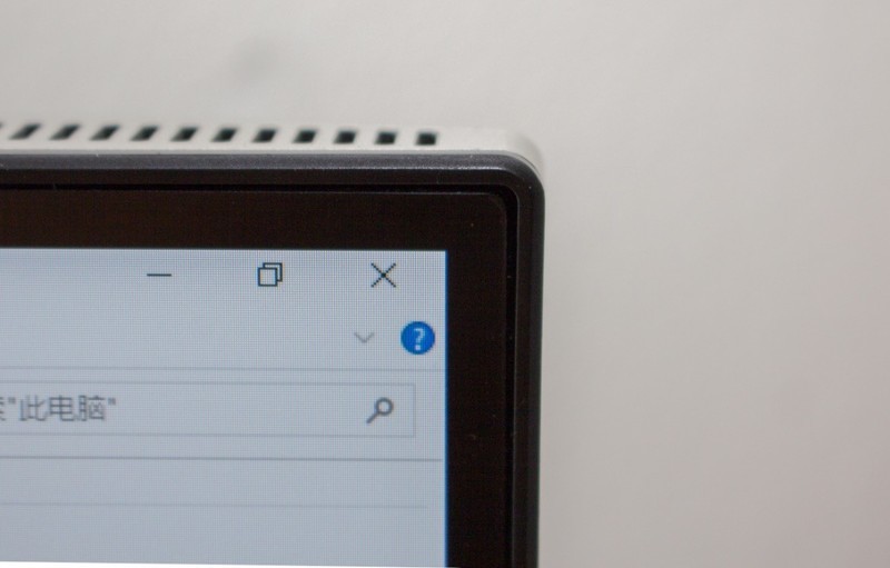 买一体机送显示器！？聊聊带HDMI IN的联想AIO520三边窄一体机正确打开方式