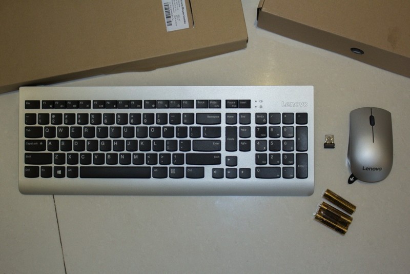 买一体机送显示器！？聊聊带HDMI IN的联想AIO520三边窄一体机正确打开方式