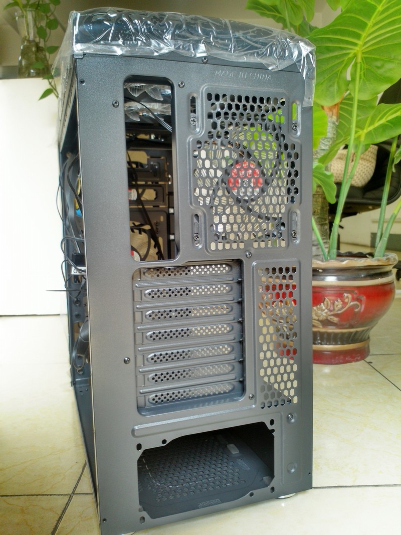 光污染之我的全透机箱：游戏悍将熊大！----开箱篇