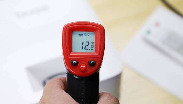 明基E580智能商务投影仪体验：商务办公好帮手 无线投屏是亮点