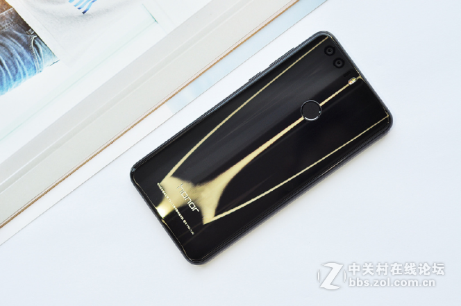 荣耀8幻夜黑 绝美真机图赏