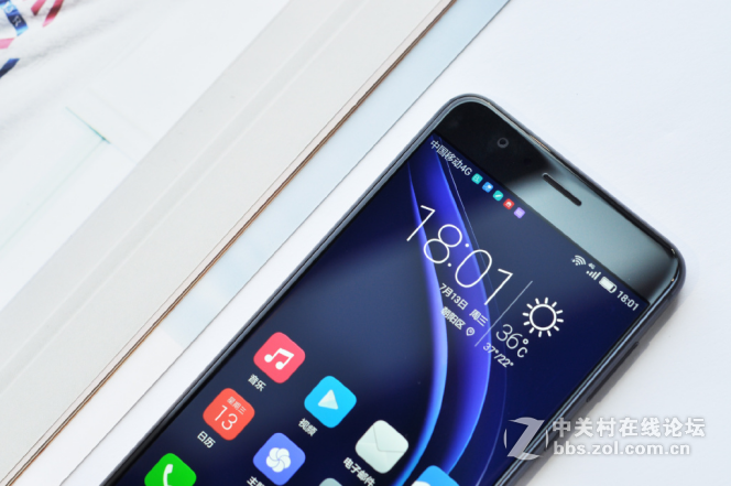 荣耀8幻夜黑 绝美真机图赏