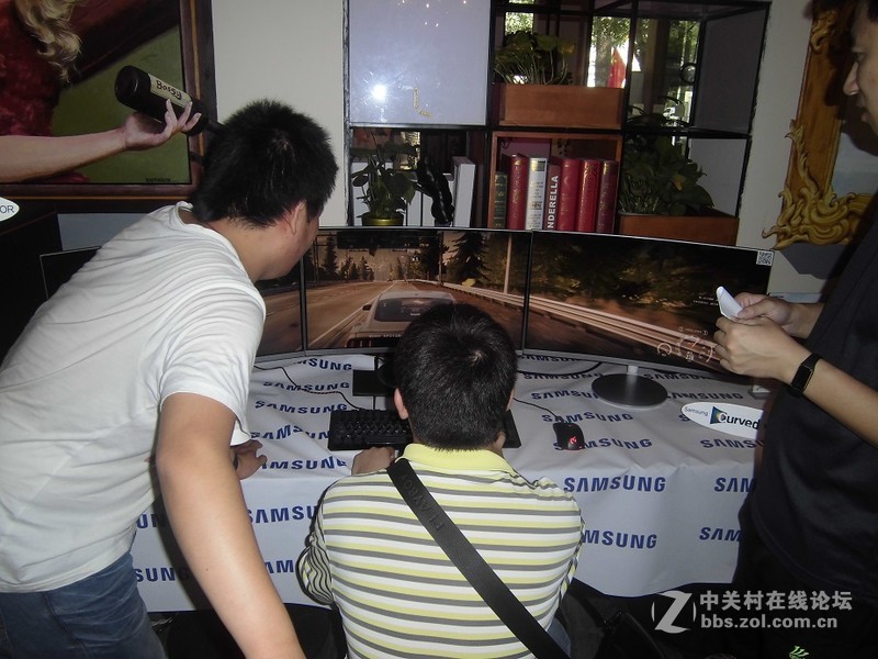 #星空体育平台显示器“戏·曲”线下体验会# 一“曲”新词酒一杯。