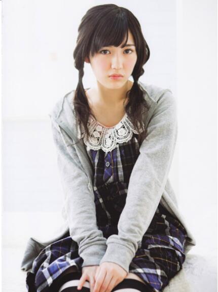 给女神麻友友送皇冠，却被女朋友发现……