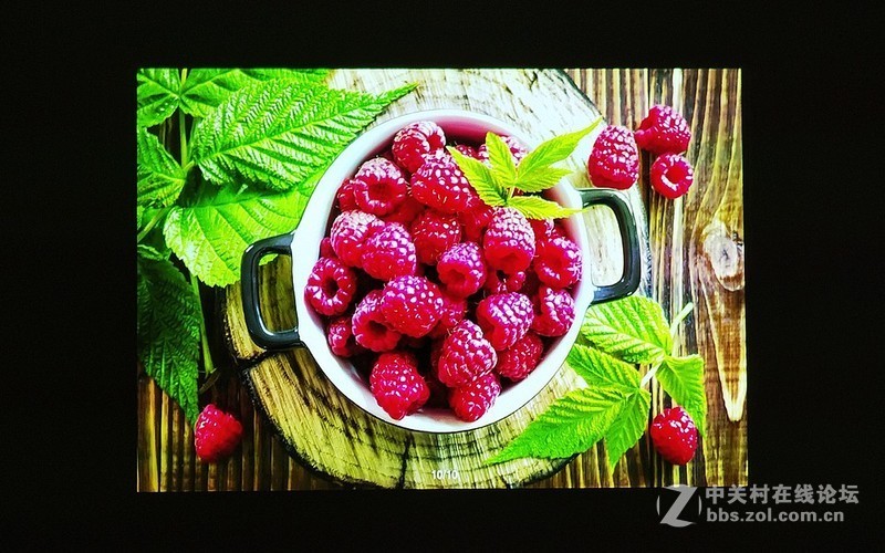 神画Q1使用测评：3000元内的4D自动梯形校正投影靠谱不？