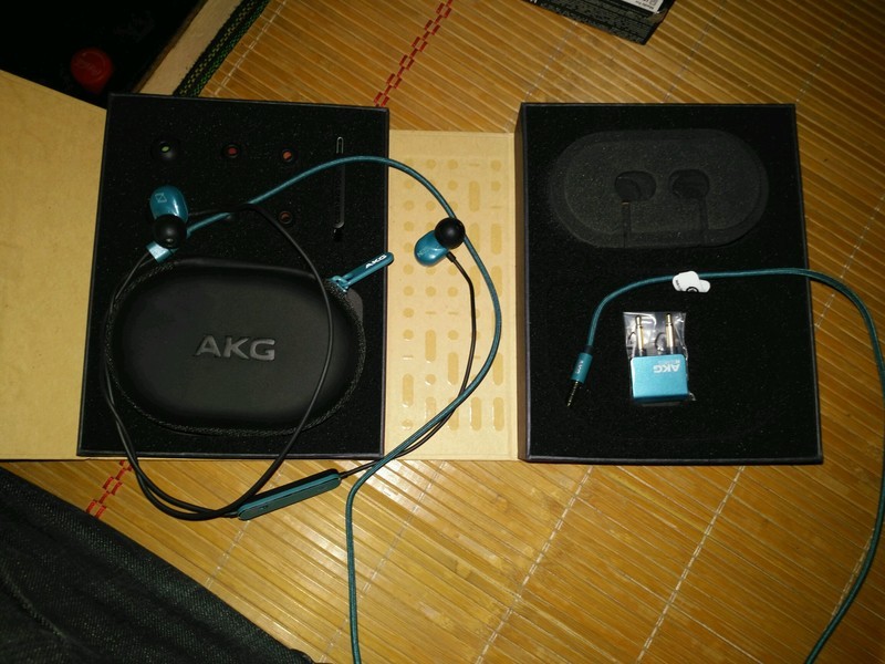 已入手AKG N25