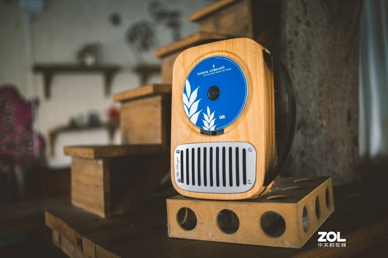 这是一台召唤情怀的时光机，体验巫之单曲人生CD播放机