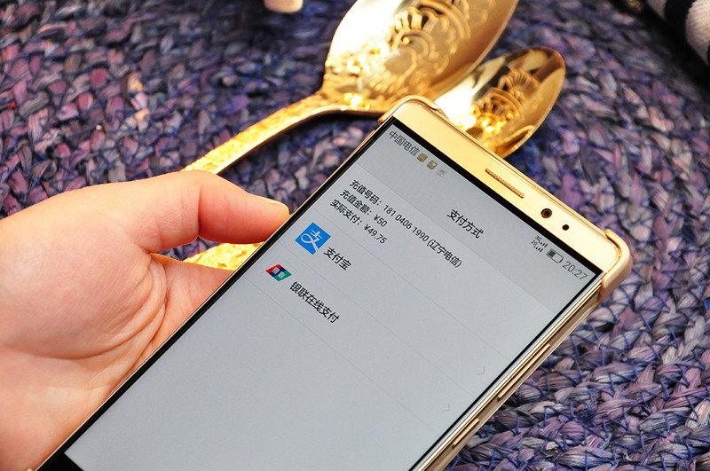 4G全网时代，华为Mate 8或许是让人最舒心的旗舰