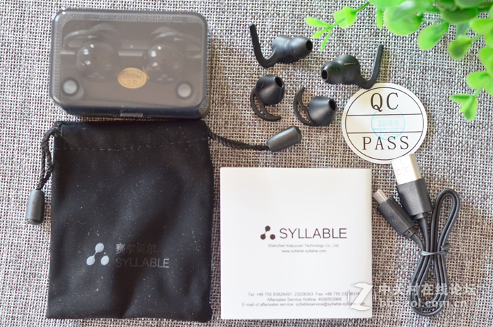 双耳真无线D900 Mini与它的“前辈”D900S究竟有什么不同？