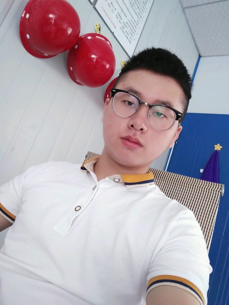 [七月我最萌]-在建筑行业，坚持不是英雄，逃跑也不是懦夫。