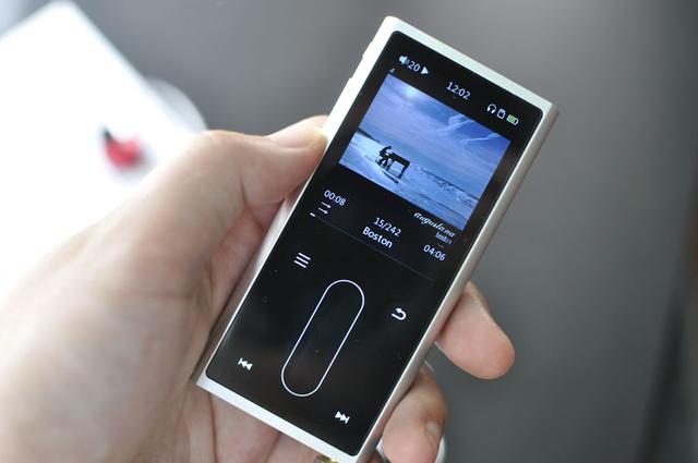 349的HIFI播放器还带复读和录音功能，飞傲M3K评测