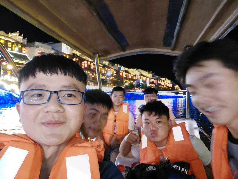 相册里的故事   石阡一晚游