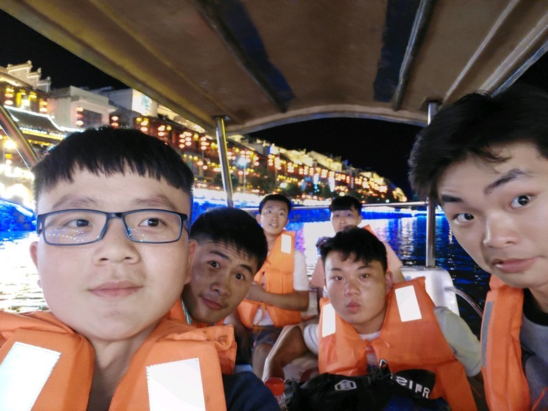 相册里的故事   石阡一晚游