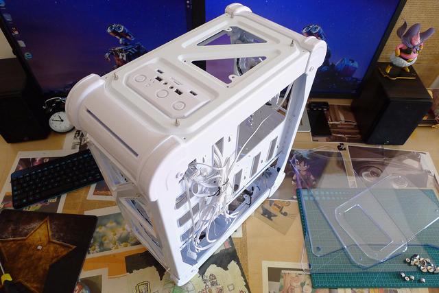 每个玩家都可以有台超炫主机，傲星暴雪信仰版！