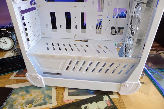 每个玩家都可以有台超炫主机，傲星暴雪信仰版！