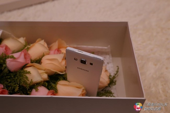 #版主坐堂#圣诞节刚过，你们都给女票送的什么呢？楼主先来展示