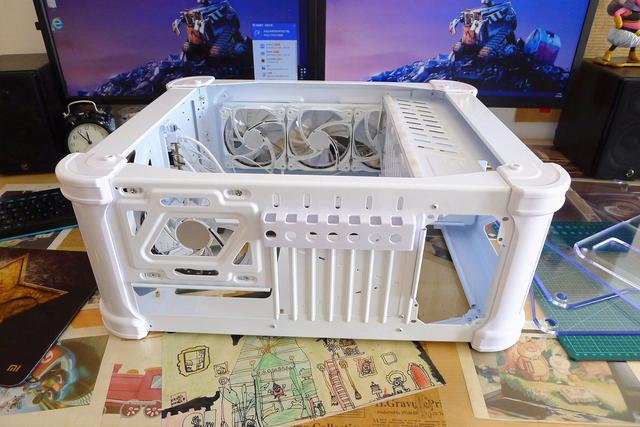 每个玩家都可以有台超炫主机，傲星暴雪信仰版！