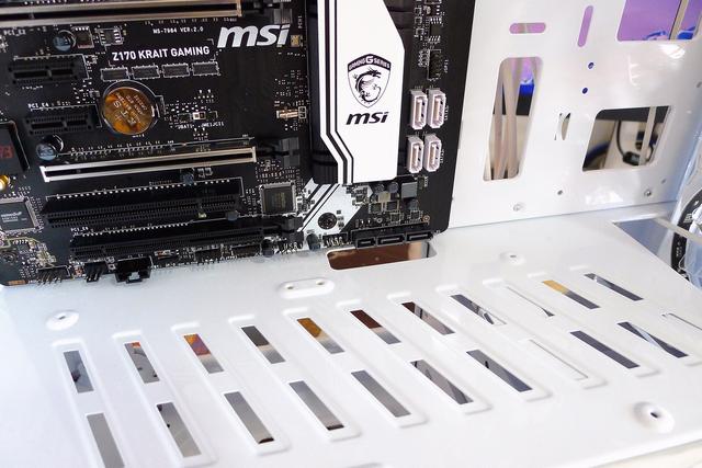 每个玩家都可以有台超炫主机，傲星暴雪信仰版！