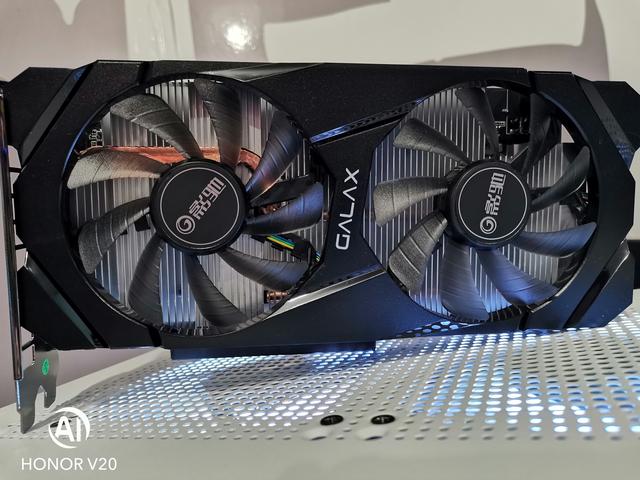 为黑白青年解毒，爱国者游戏药丸  M2装机展示