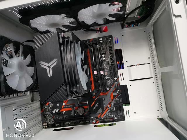 为黑白青年解毒，爱国者游戏药丸  M2装机展示