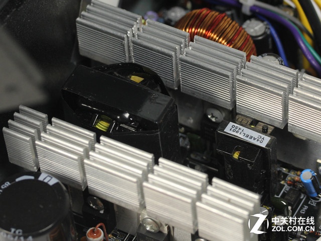 台系主电容 游戏悍将刀锋AK450电源热卖