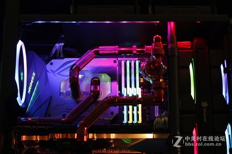 华硕ROG M9E、索泰1080Ti寒冰至尊，分体式水冷金属管方案SHOW！
