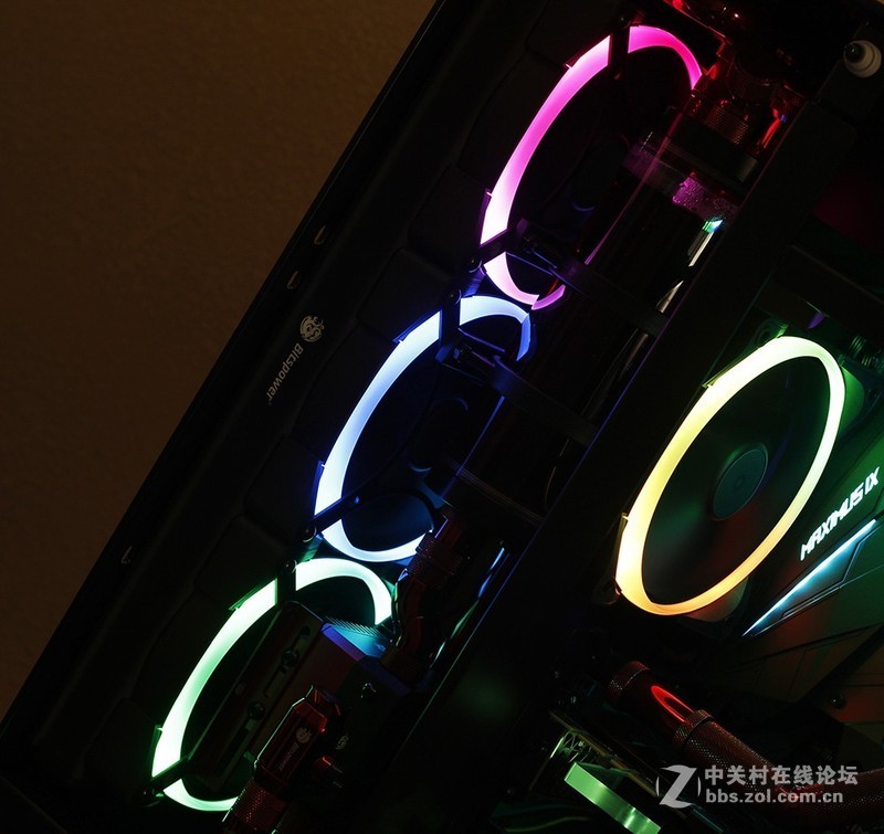 华硕ROG M9E、索泰1080Ti寒冰至尊，分体式水冷金属管方案SHOW！