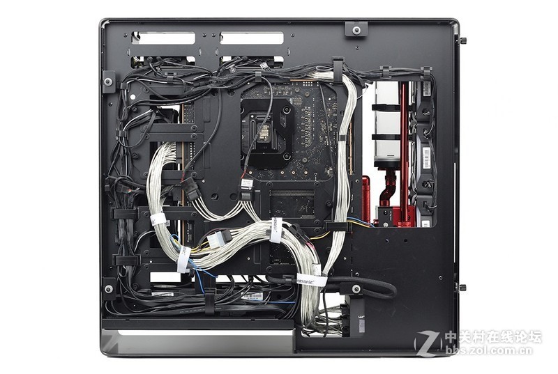 华硕ROG M9E、索泰1080Ti寒冰至尊，分体式水冷金属管方案SHOW！