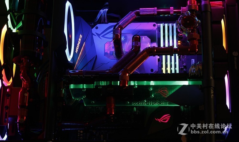 华硕ROG M9E、索泰1080Ti寒冰至尊，分体式水冷金属管方案SHOW！