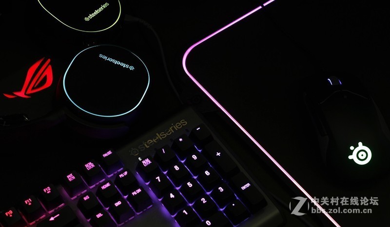 华硕ROG M9E、索泰1080Ti寒冰至尊，分体式水冷金属管方案SHOW！