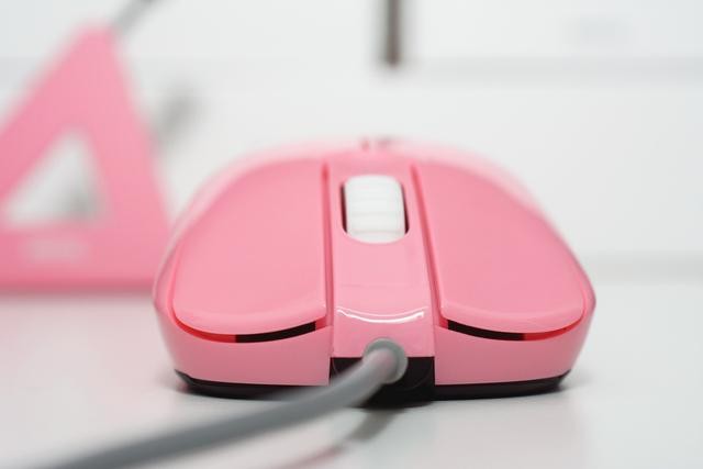 滑屏加购凑套装，疑似她人嫁衣裳， ZOWIE FK1-B粉色小感