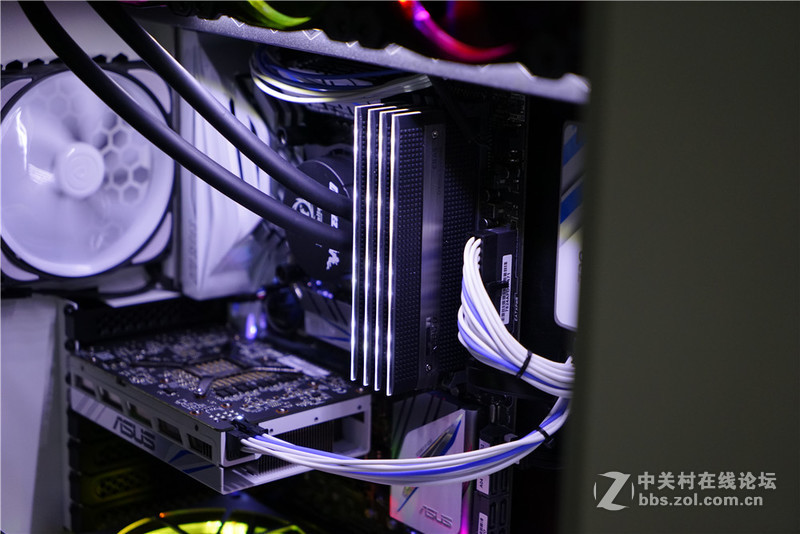 「Z玩主」纯白主题MOD主机 第三周进度