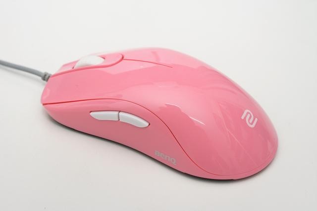 滑屏加购凑套装，疑似她人嫁衣裳， ZOWIE FK1-B粉色小感