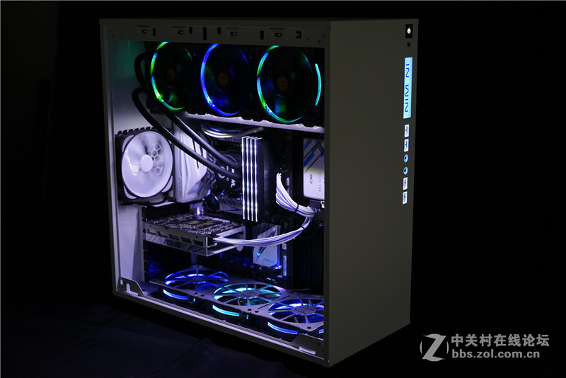 「Z玩主」纯白主题MOD主机 第三周进度