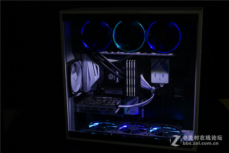 「Z玩主」纯白主题MOD主机 第三周进度