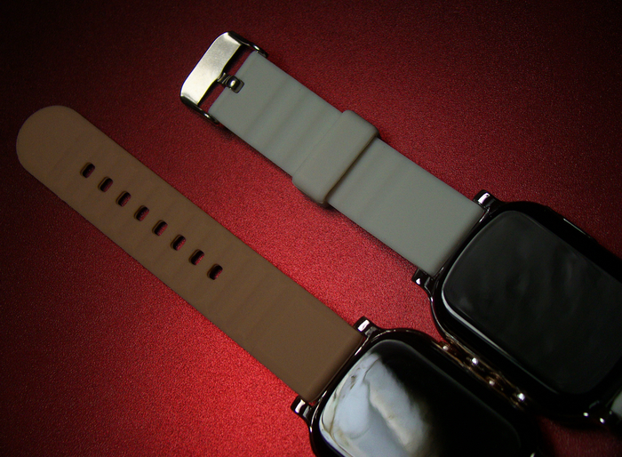 送给孩子的礼物 爱华小贝贝儿童定位手表