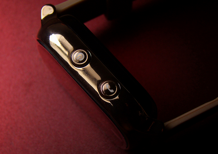 送给孩子的礼物 爱华小贝贝儿童定位手表