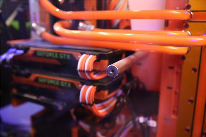 炫酷 RGB灯效，TT Riing RGB三风扇套装开箱展示