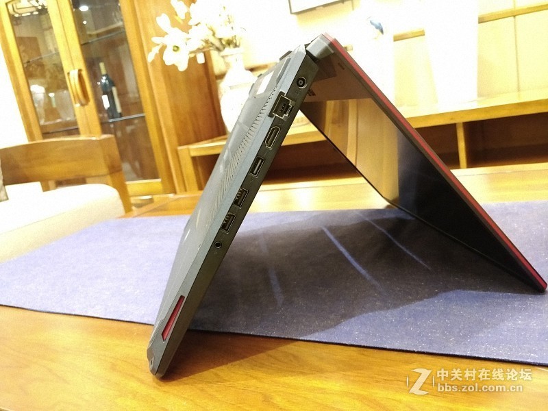 华硕飞行堡垒6游戏本——专为游戏玩家打造