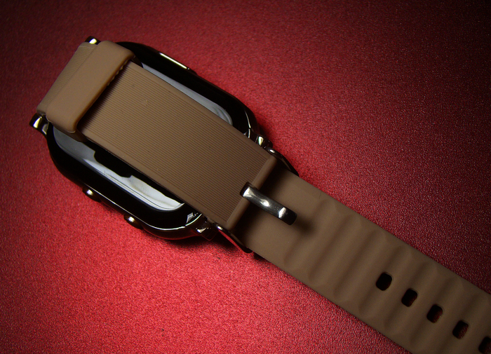 送给孩子的礼物 爱华小贝贝儿童定位手表