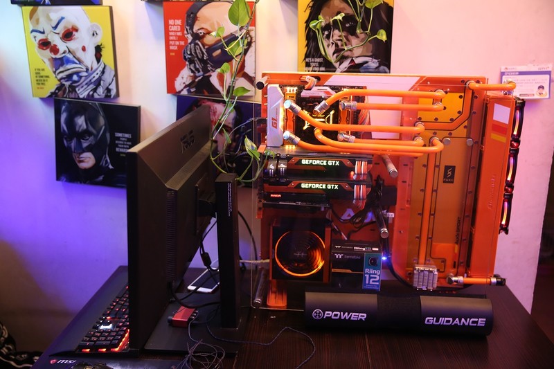 炫酷 RGB灯效，TT Riing RGB三风扇套装开箱展示