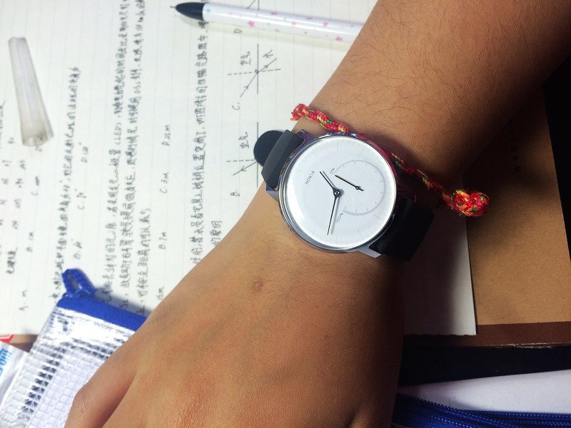 高颜值 Nokia Steel 监测腕表 为健康而生