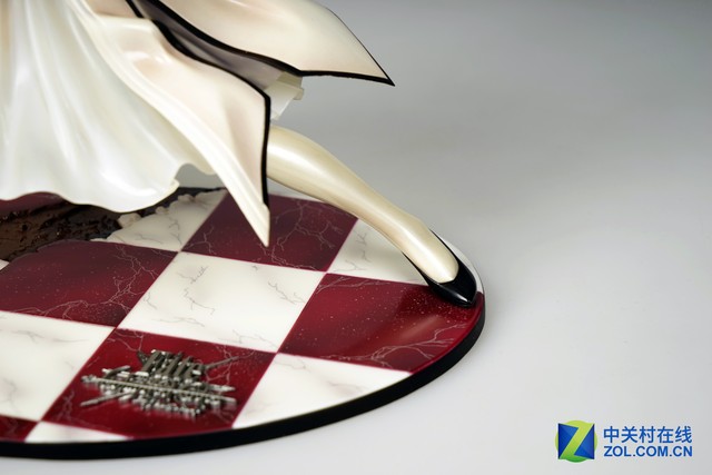 「Z玩主」Saber Lily 胜利的黄金之剑