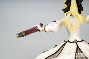 「Z玩主」Saber Lily 胜利的黄金之剑
