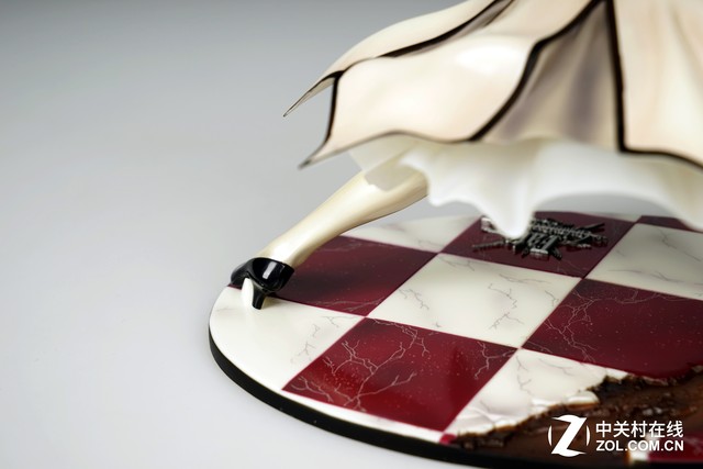 「Z玩主」Saber Lily 胜利的黄金之剑